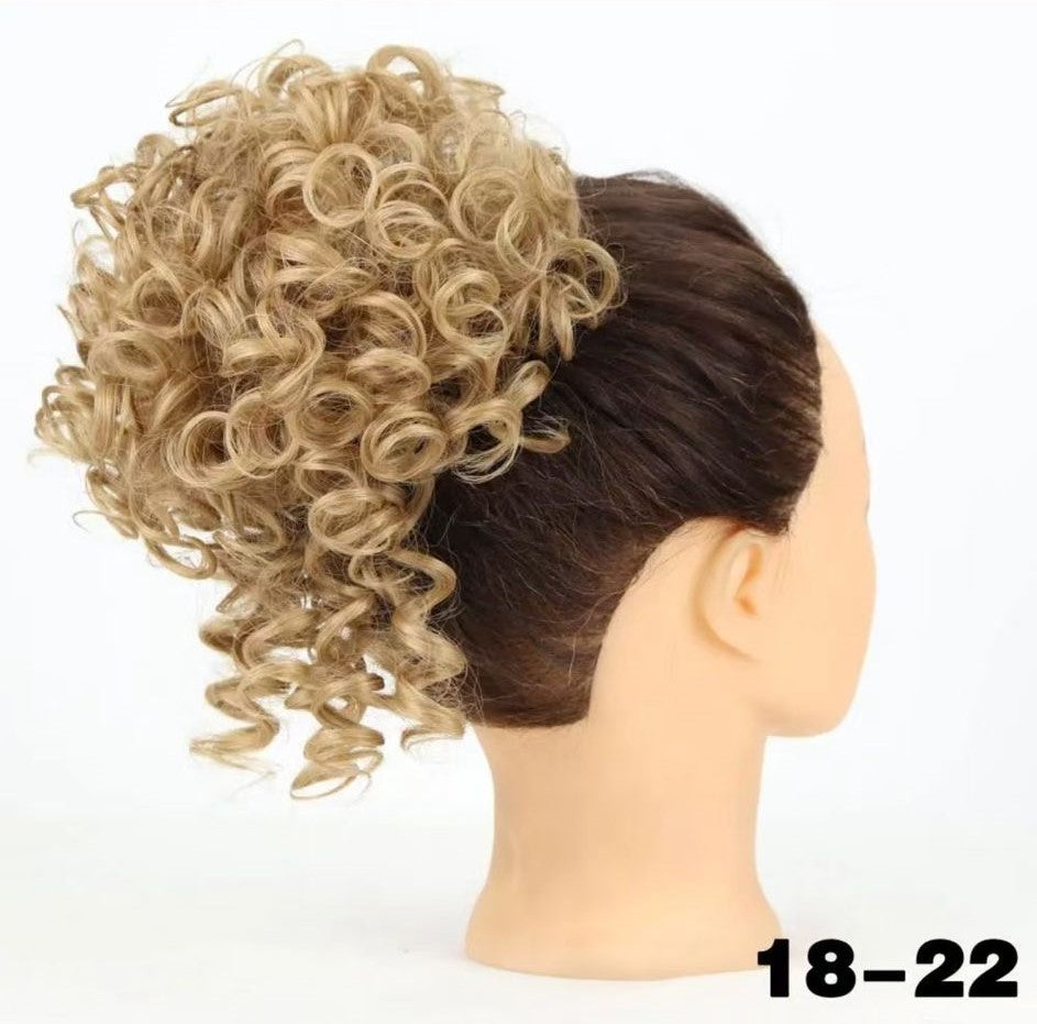Chignon Ricci Biondo Miele